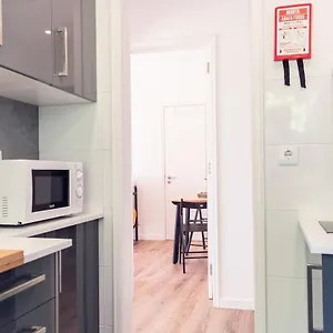 https://casas-do-bairro-conqvistador.hotels-lisbon-portugal.com
